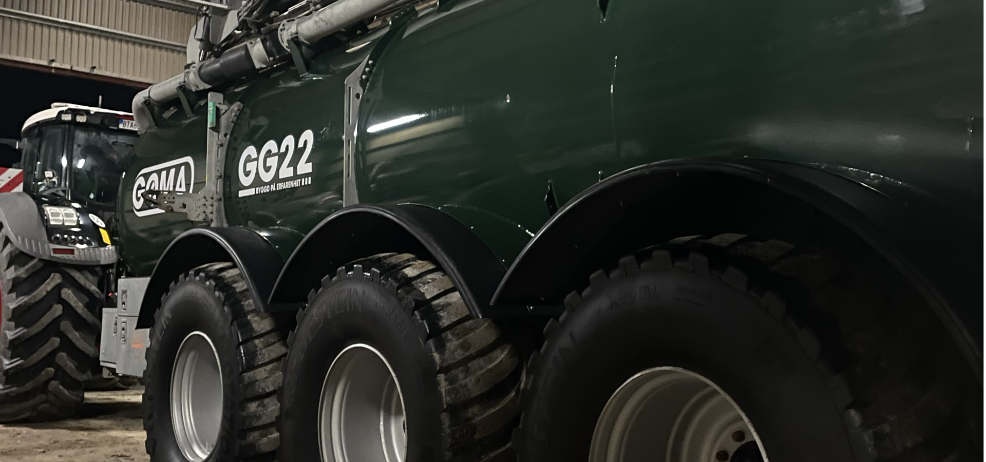 slider image slider_item_94m9qL